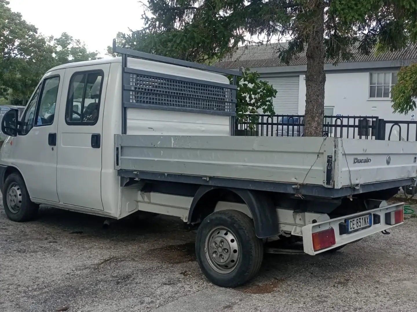 Fiat Ducato Cassone fisso con cabina allungata Bianco - 2