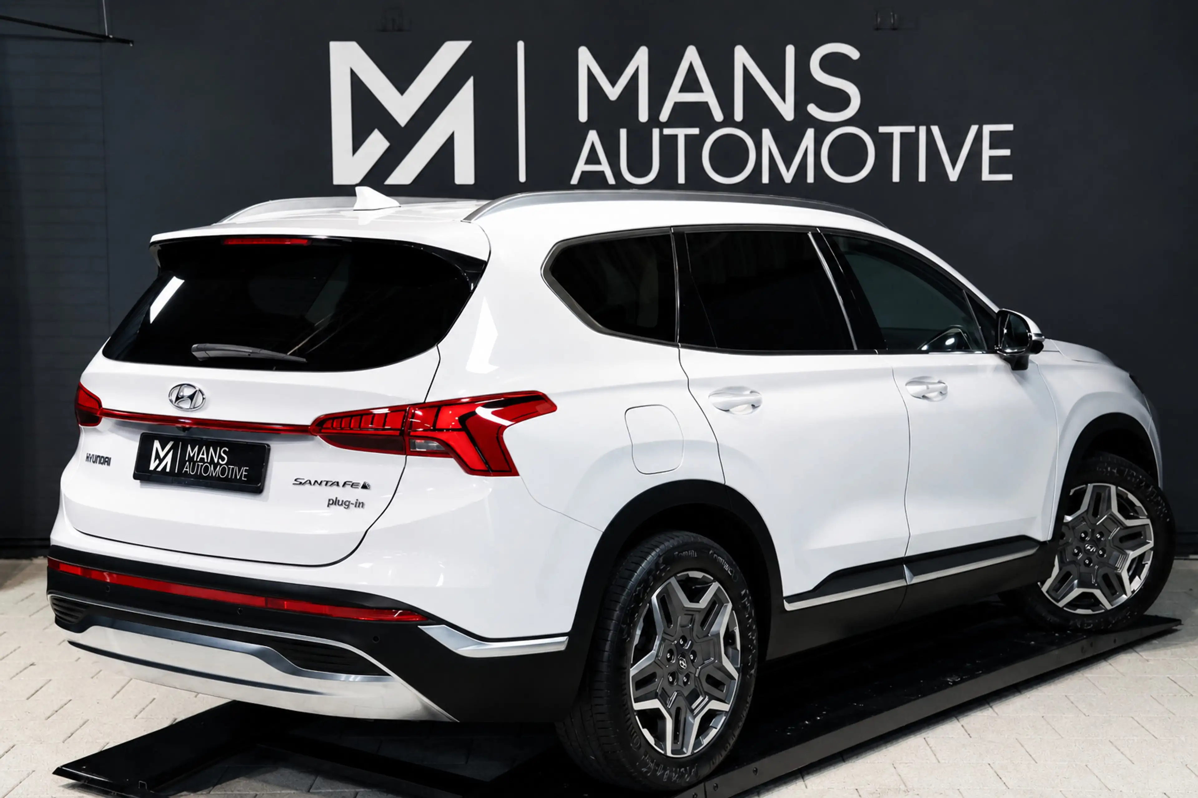 Hyundai SANTA FE 1.6 T-GDI PHEV Premium Plus Sky 7p. / HUD / MEMORY — photo 4
