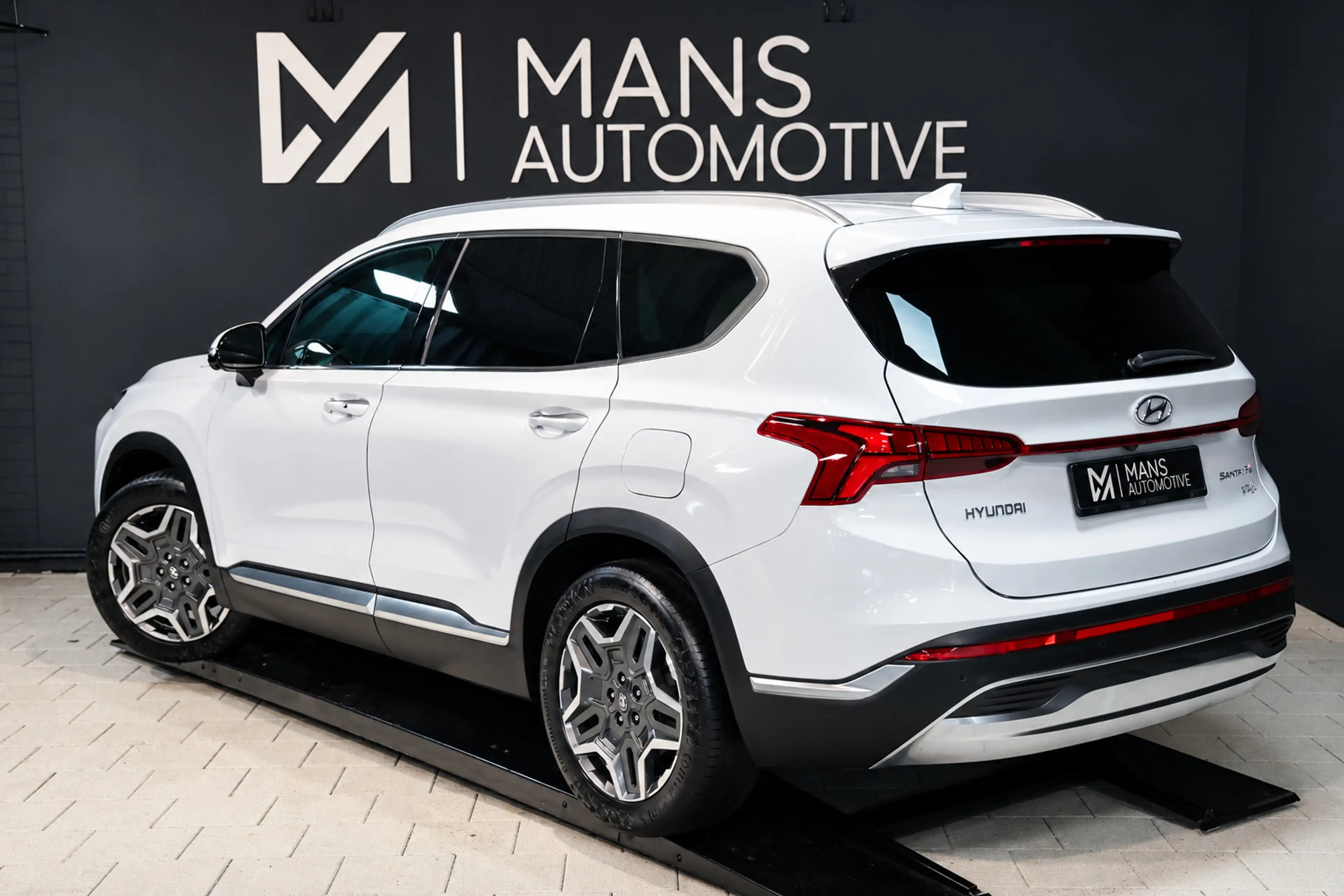 Hyundai SANTA FE 1.6 T-GDI PHEV Premium Plus Sky 7p. / HUD / MEMORY — photo 5