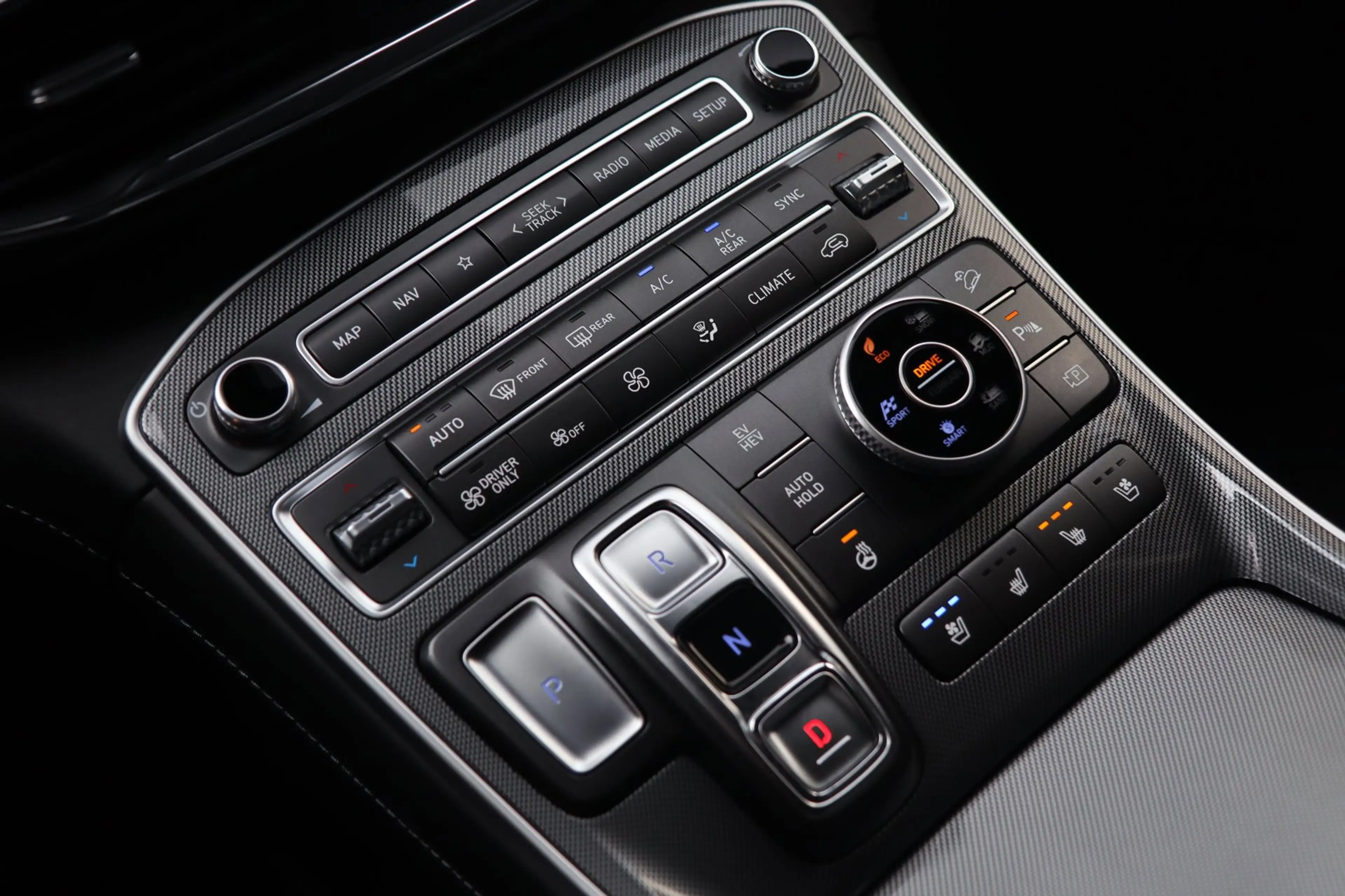 Hyundai SANTA FE 1.6 T-GDI PHEV Premium Plus Sky 7p. / HUD / MEMORY — photo 13