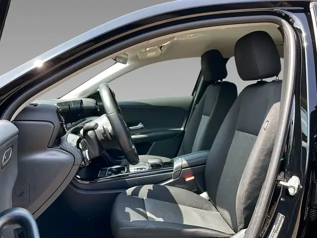 Mercedes-Benz A-Class view 9