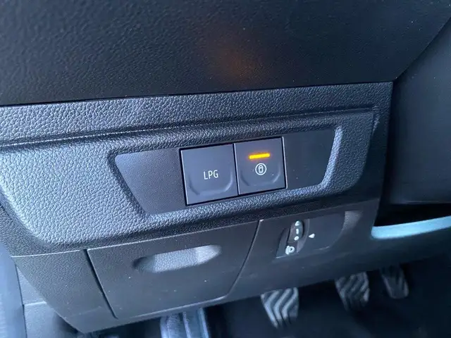 Dacia Sandero view 19