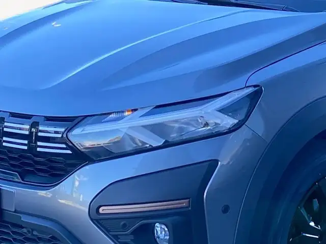 Dacia Sandero view 22