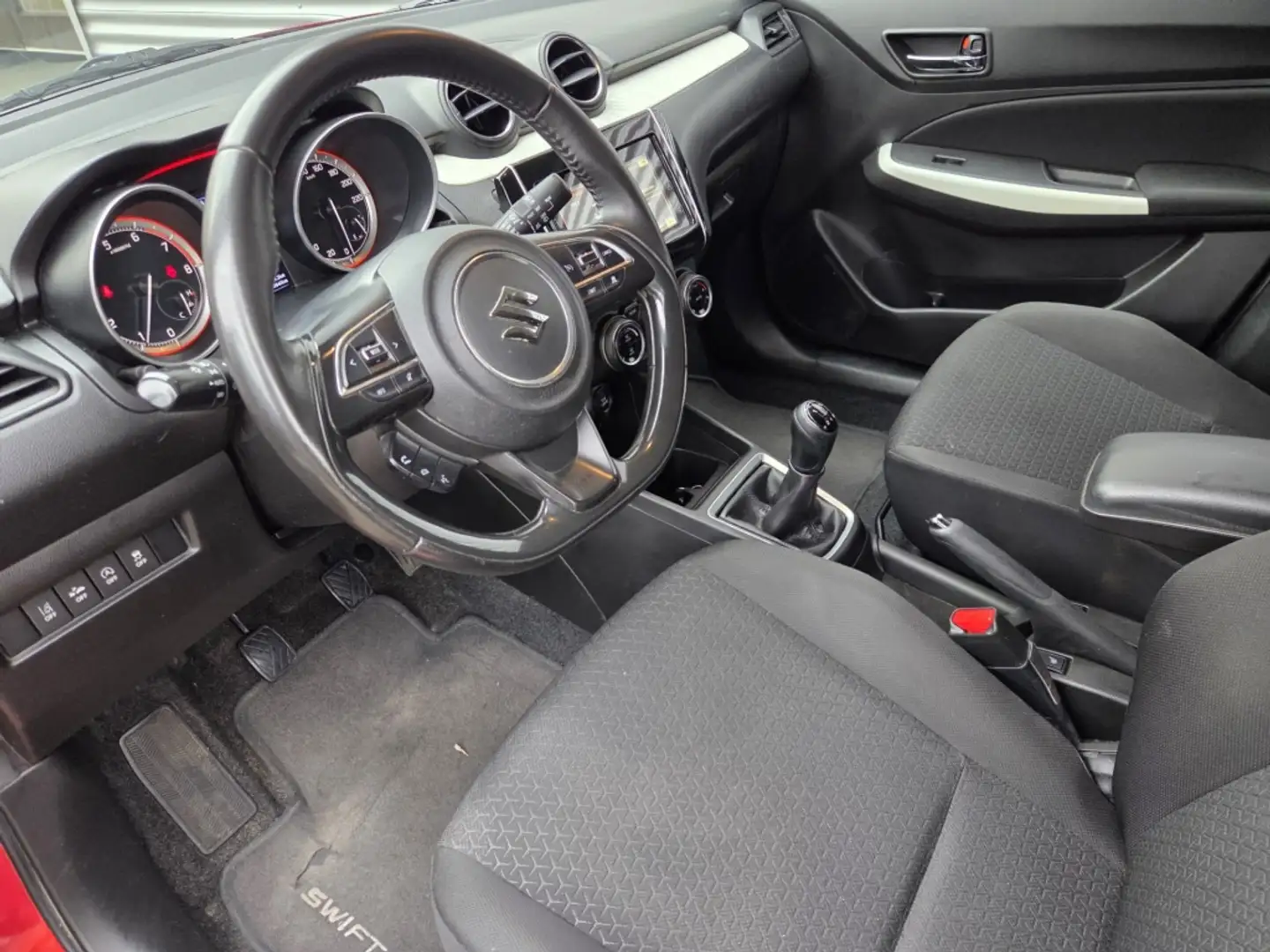 Suzuki Swift 1.2 Stijl Smart Hybr Rot - 2