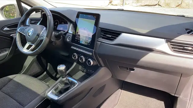 Renault Captur view 10