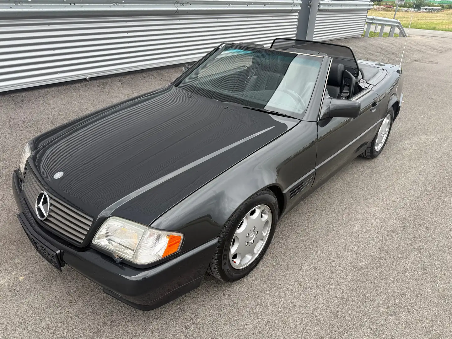 Mercedes-Benz SL 500 500 SL Roadster Aut. ID:18 Černá - 1