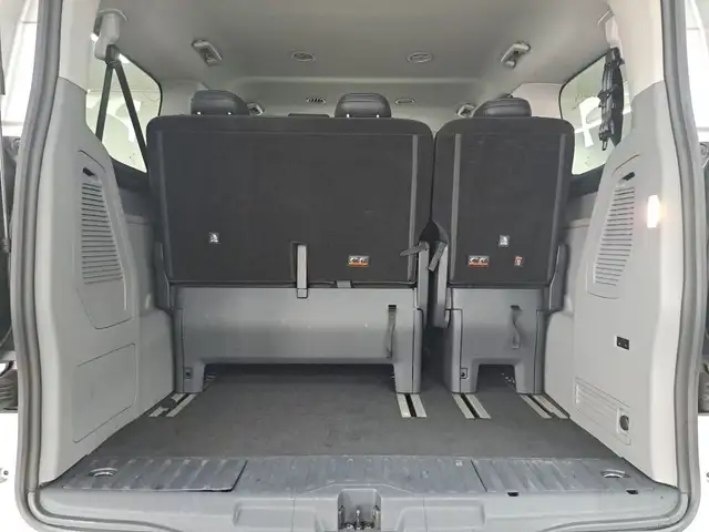 Ford Tourneo Custom view 7