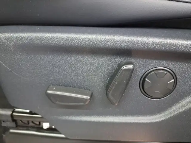 Ford Tourneo Custom view 11