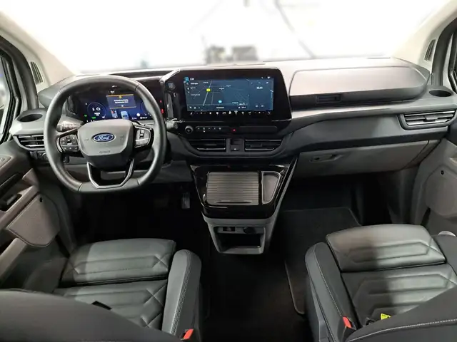 Ford Tourneo Custom view 14