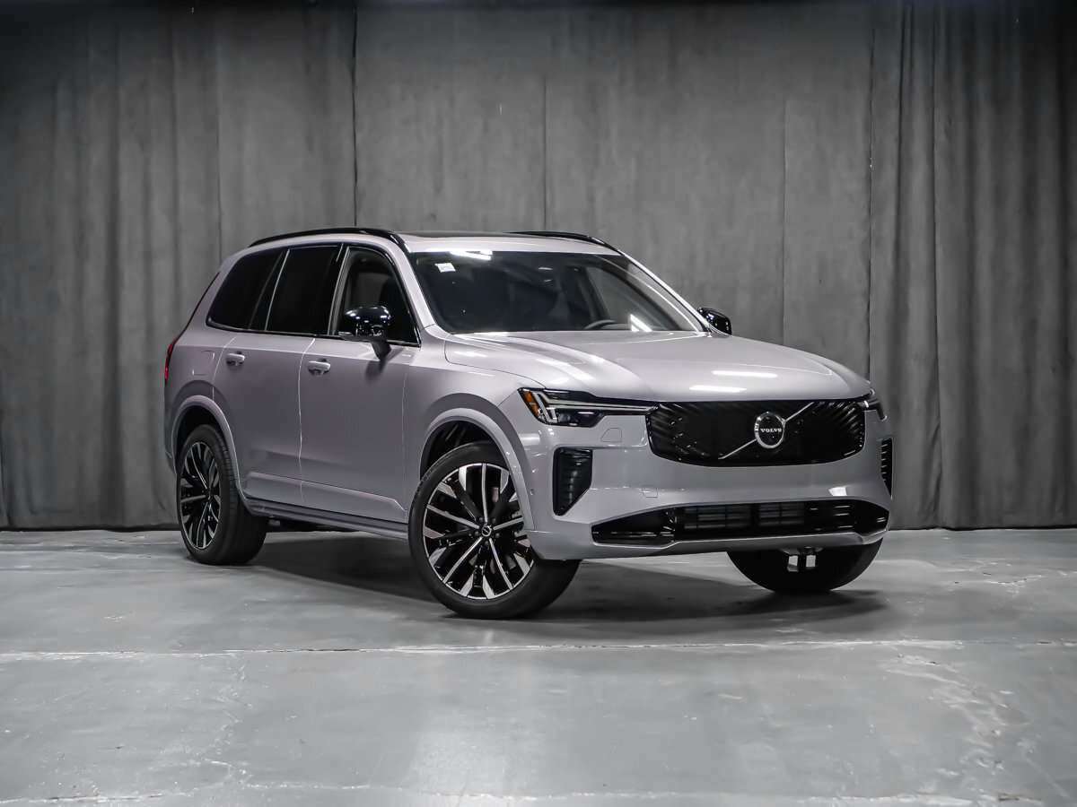2026 Volvo XC90 Plus 7-Seater (Dark Theme) alt 4