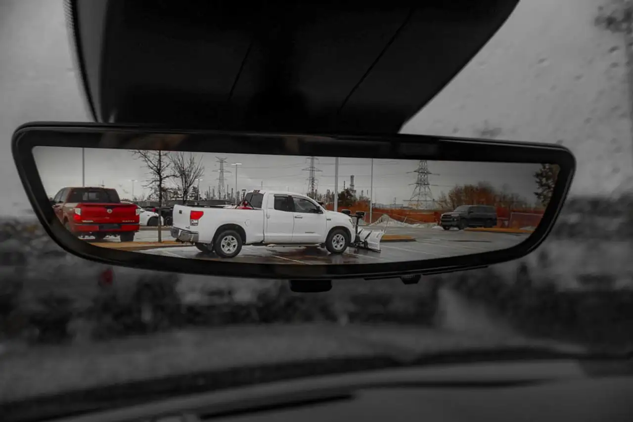 GMC Sierra 3500HD снимка GMC Sierra 3500HD