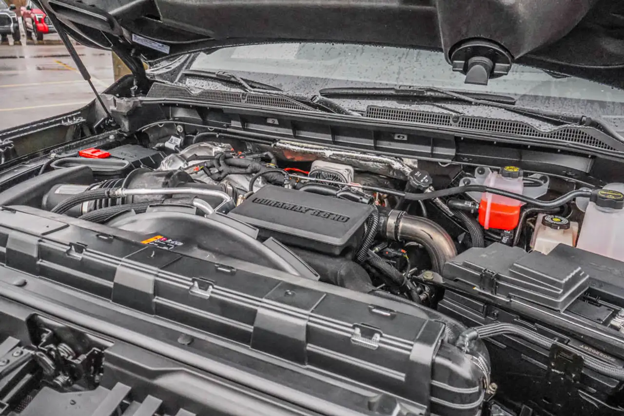 GMC Sierra 3500HD снимка GMC Sierra 3500HD