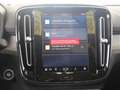 Volvo XC40 B4 Benzin 2WD Plus Dark DKG/Panorama/Leder Silber - thumbnail 5