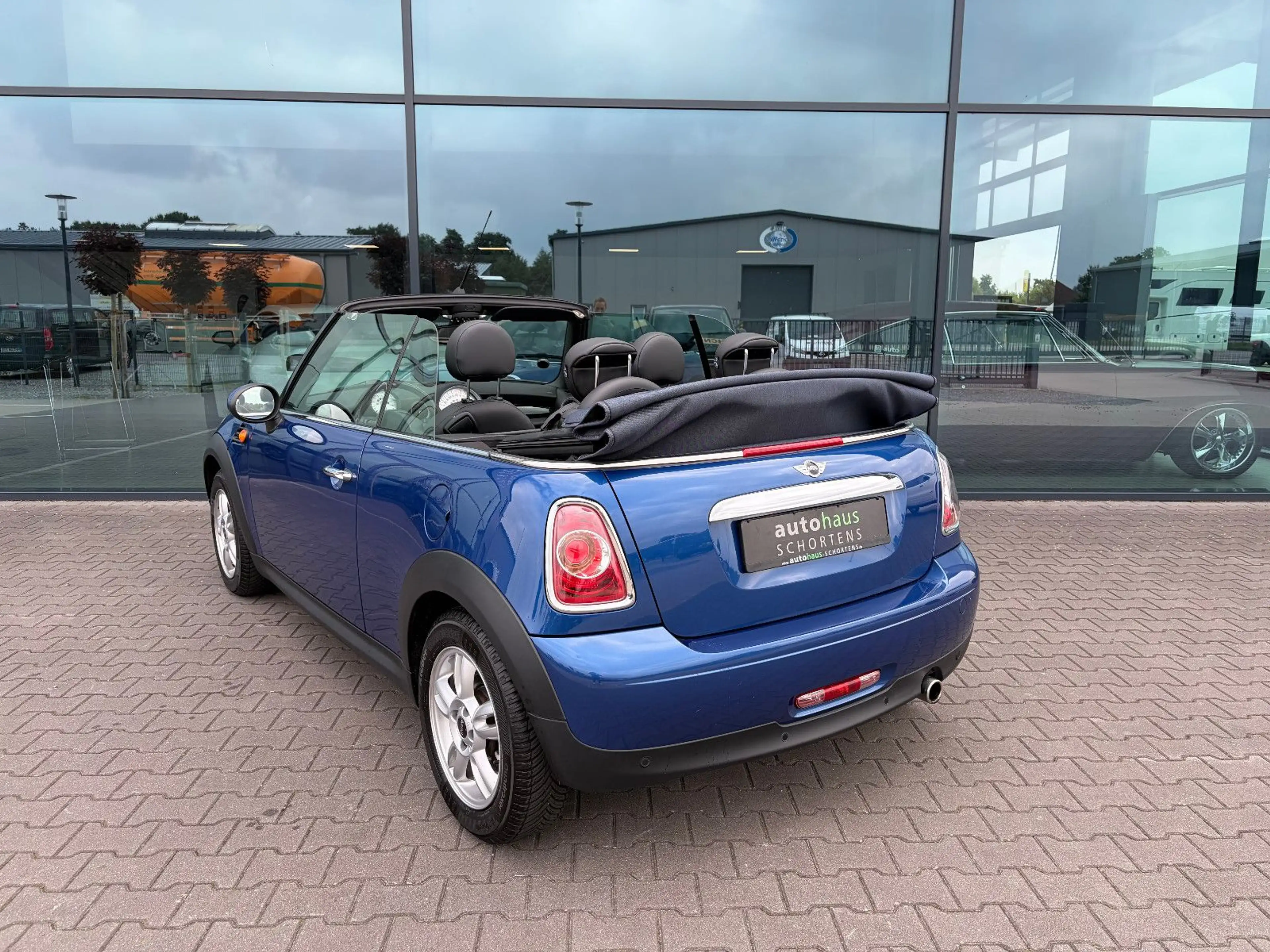 MINI Cooper Cabrio *SITZHEIZUNG*SPORTSITZE*KLIMA* — photo 4