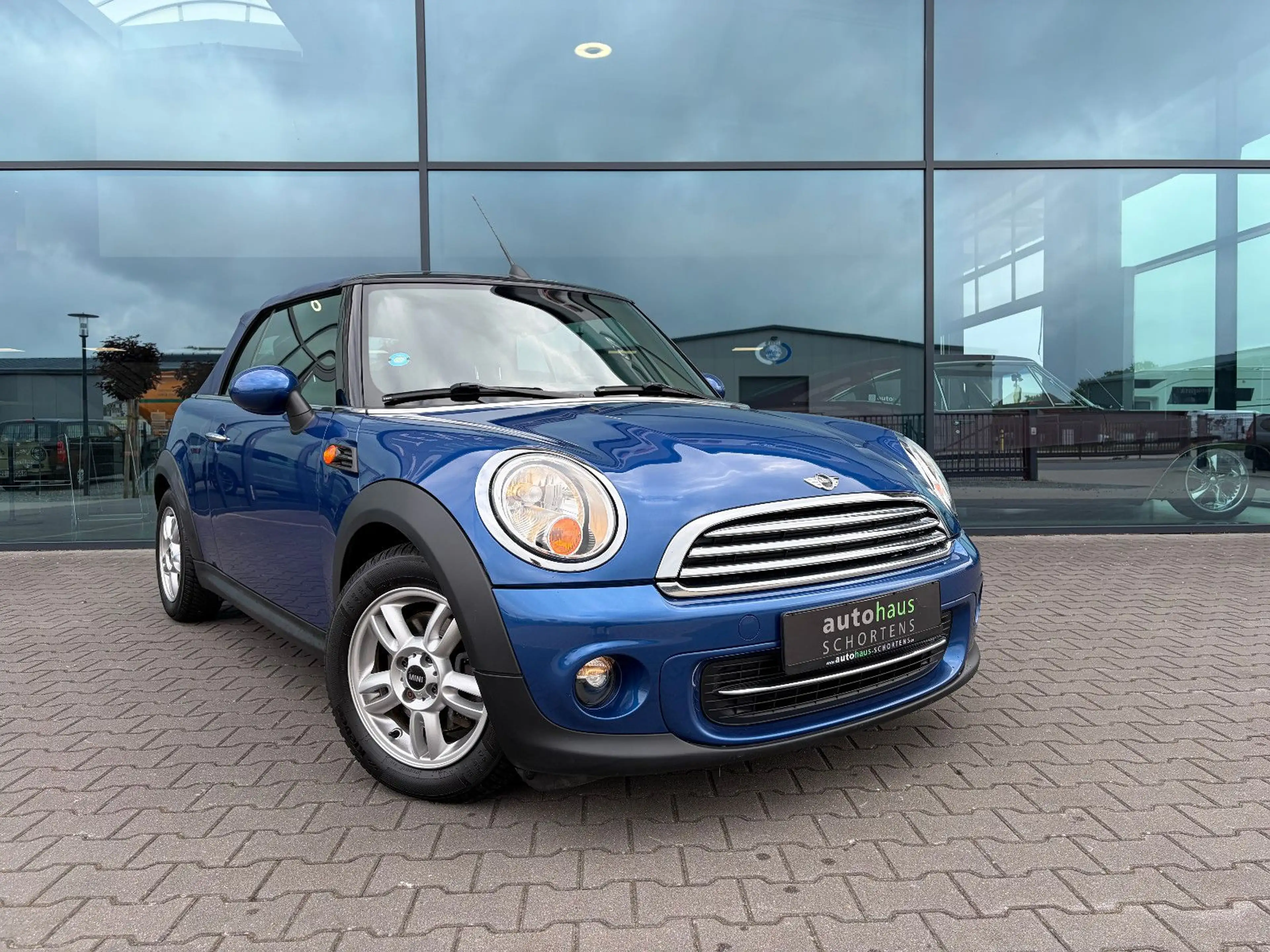 MINI Cooper Cabrio *SITZHEIZUNG*SPORTSITZE*KLIMA* — photo 21