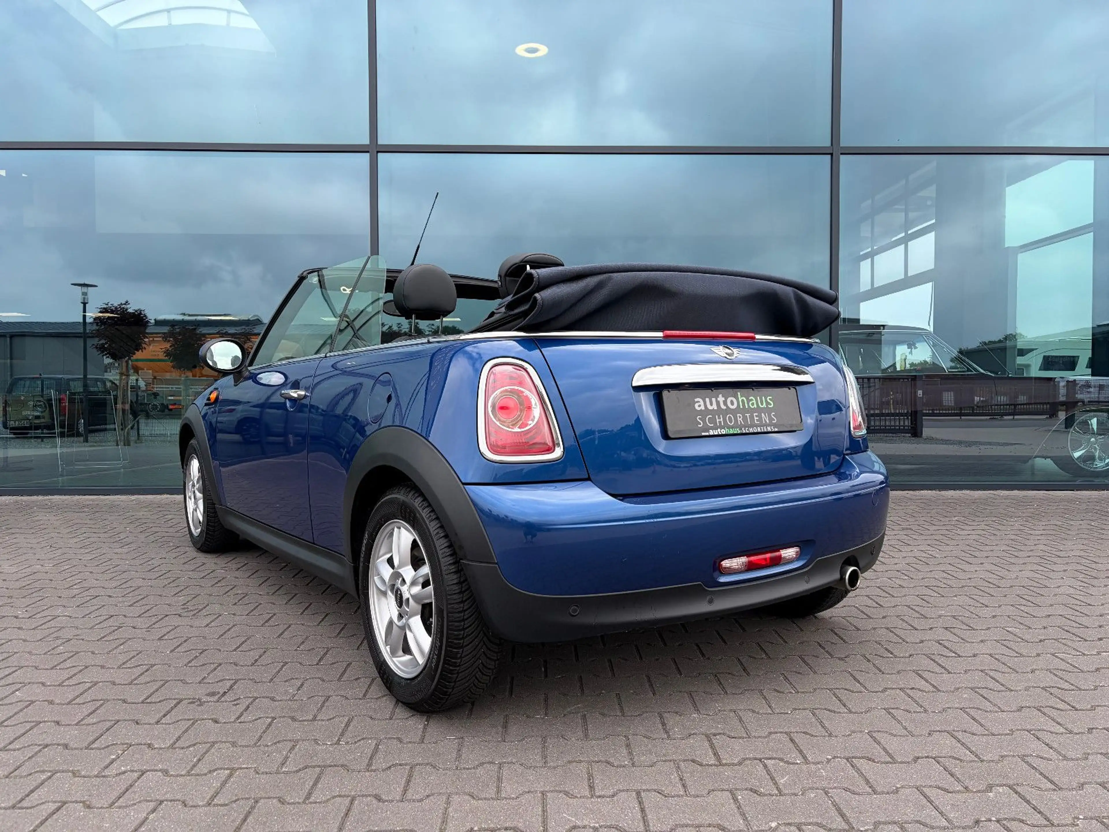 MINI Cooper Cabrio *SITZHEIZUNG*SPORTSITZE*KLIMA* — photo 22