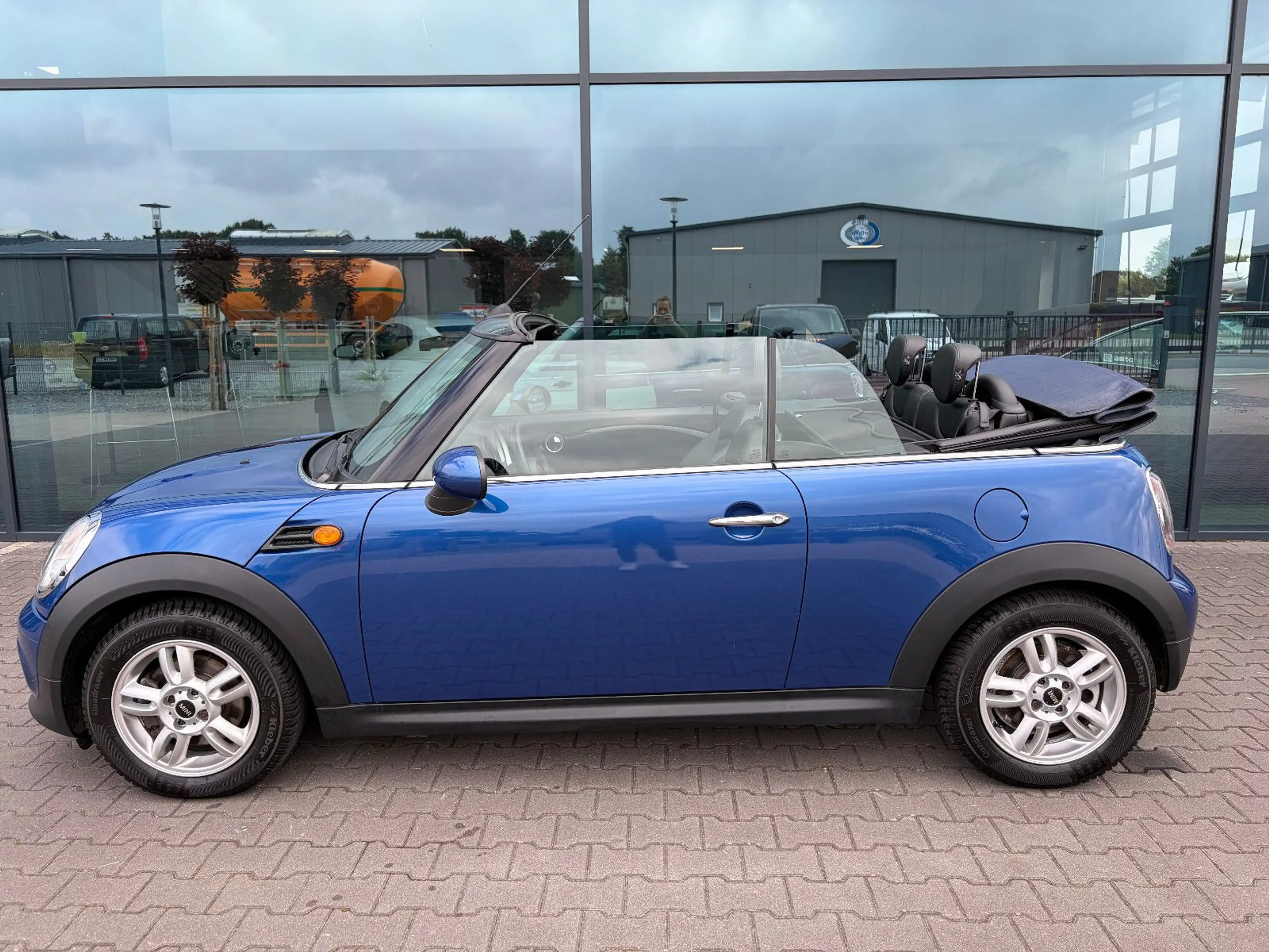 MINI Cooper Cabrio *SITZHEIZUNG*SPORTSITZE*KLIMA* — photo 5