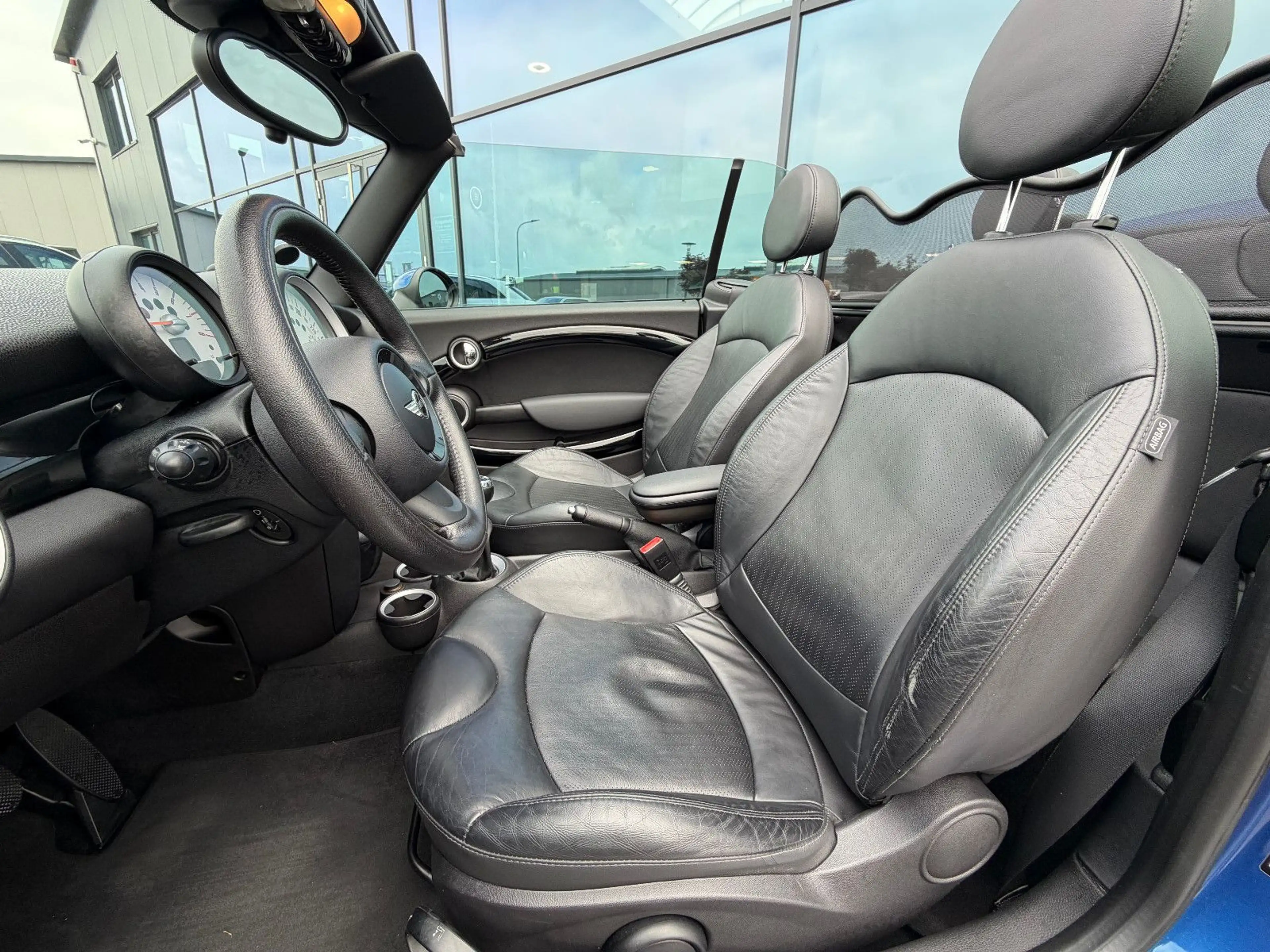 MINI Cooper Cabrio *SITZHEIZUNG*SPORTSITZE*KLIMA* — photo 8