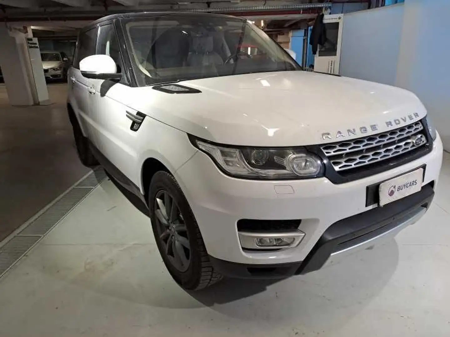 Land Rover Range Rover Sport II 2018 Die. 3.0 sdV6 HSE Dynamic 249cv auto White - 2
