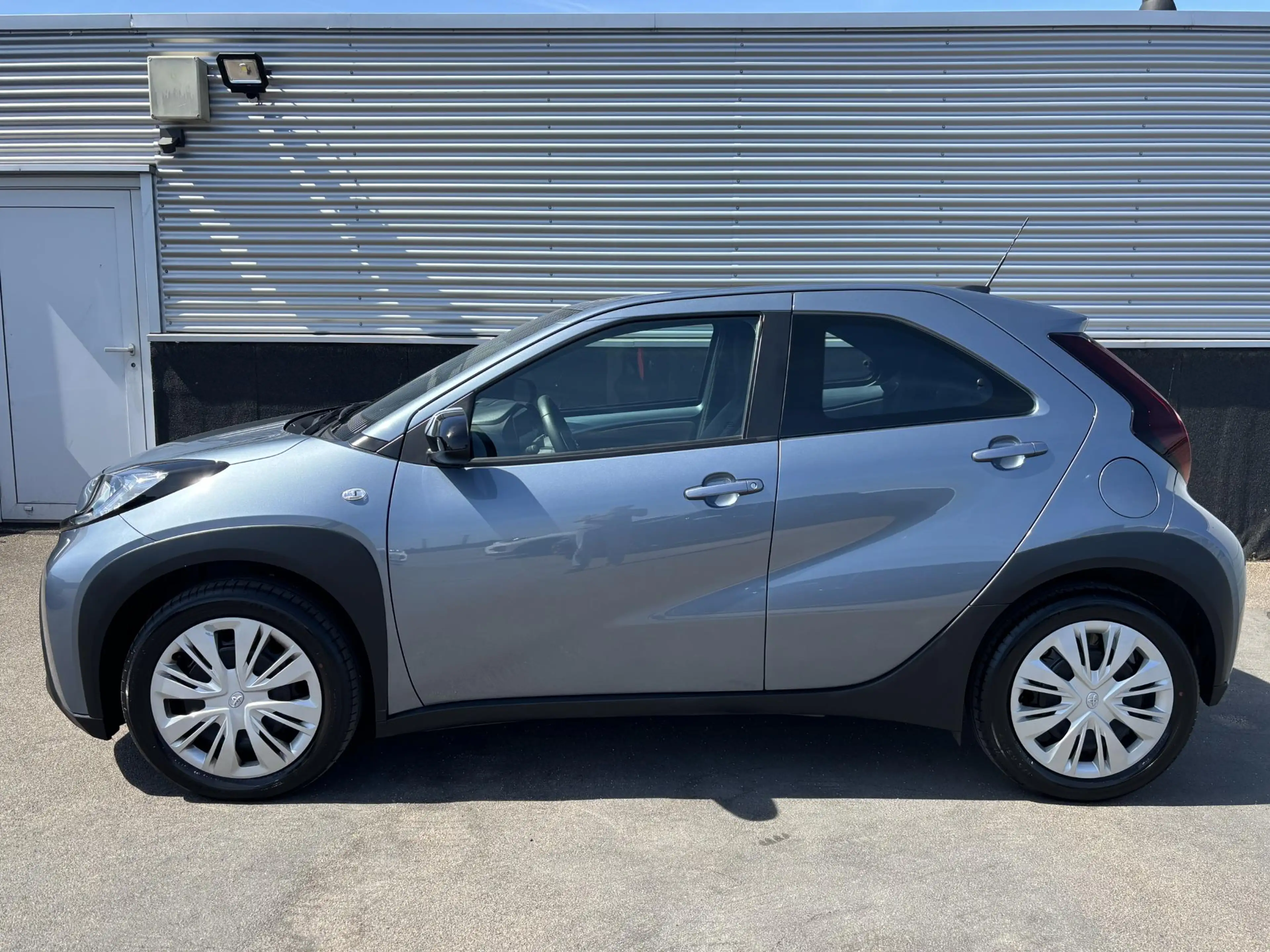 Toyota Aygo X 1.0 VVT-i S-CVT Play Automaat, Apple Carplay en/of — photo 3