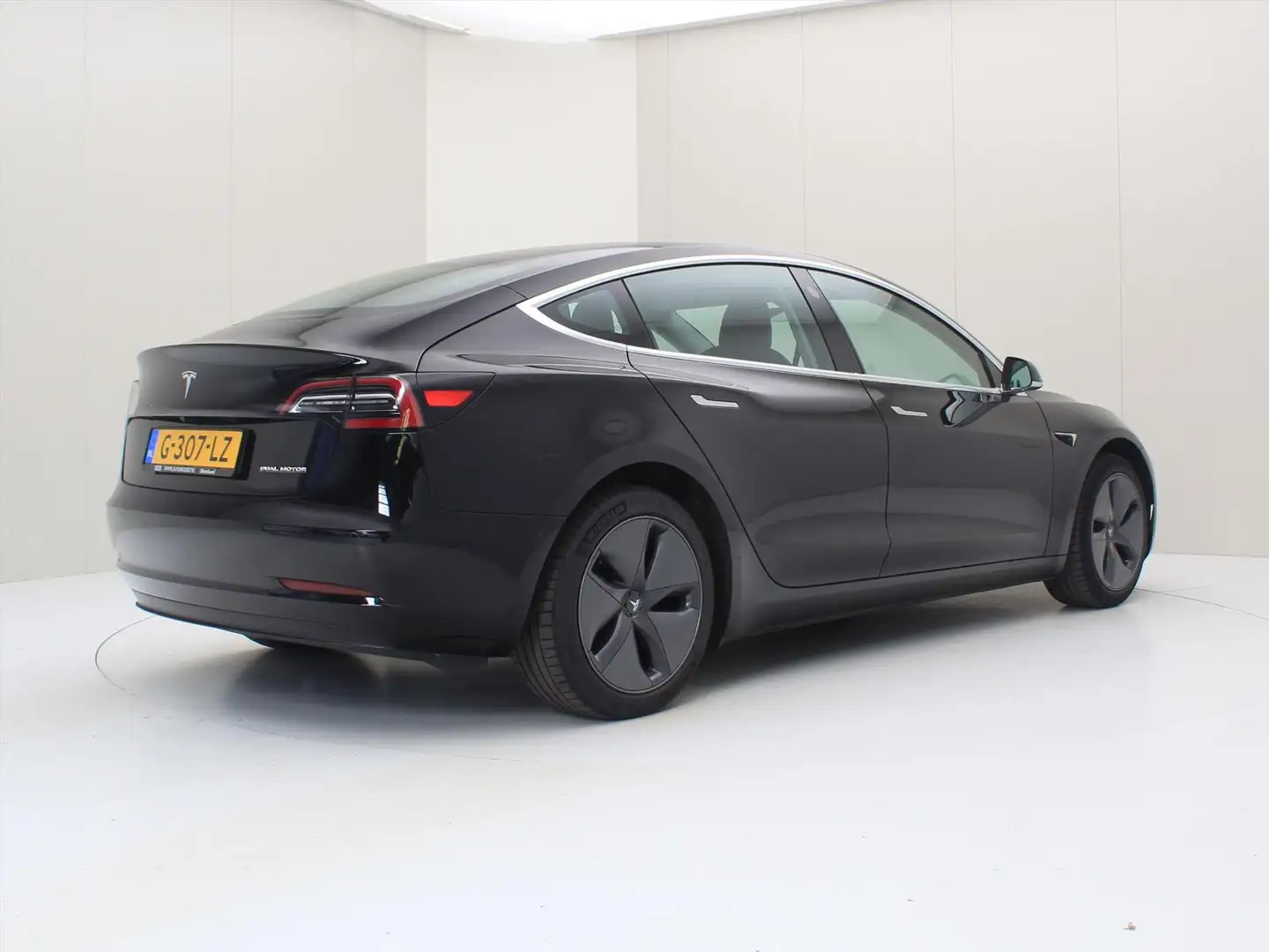 Tesla Model 3 Long-Range AWD 351pk 75 kWh [ AUTOPILOT+620KM WLTP Noir - 2