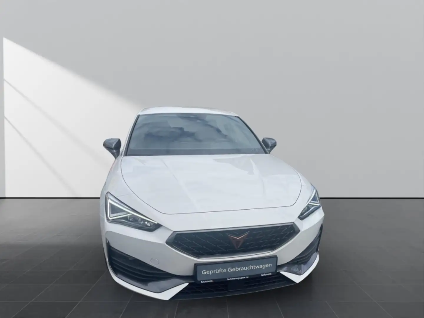 CUPRA Leon 2.0 TSI VZ*Navi*LED*CarPlay*XL*Virtual* Weiß - 2