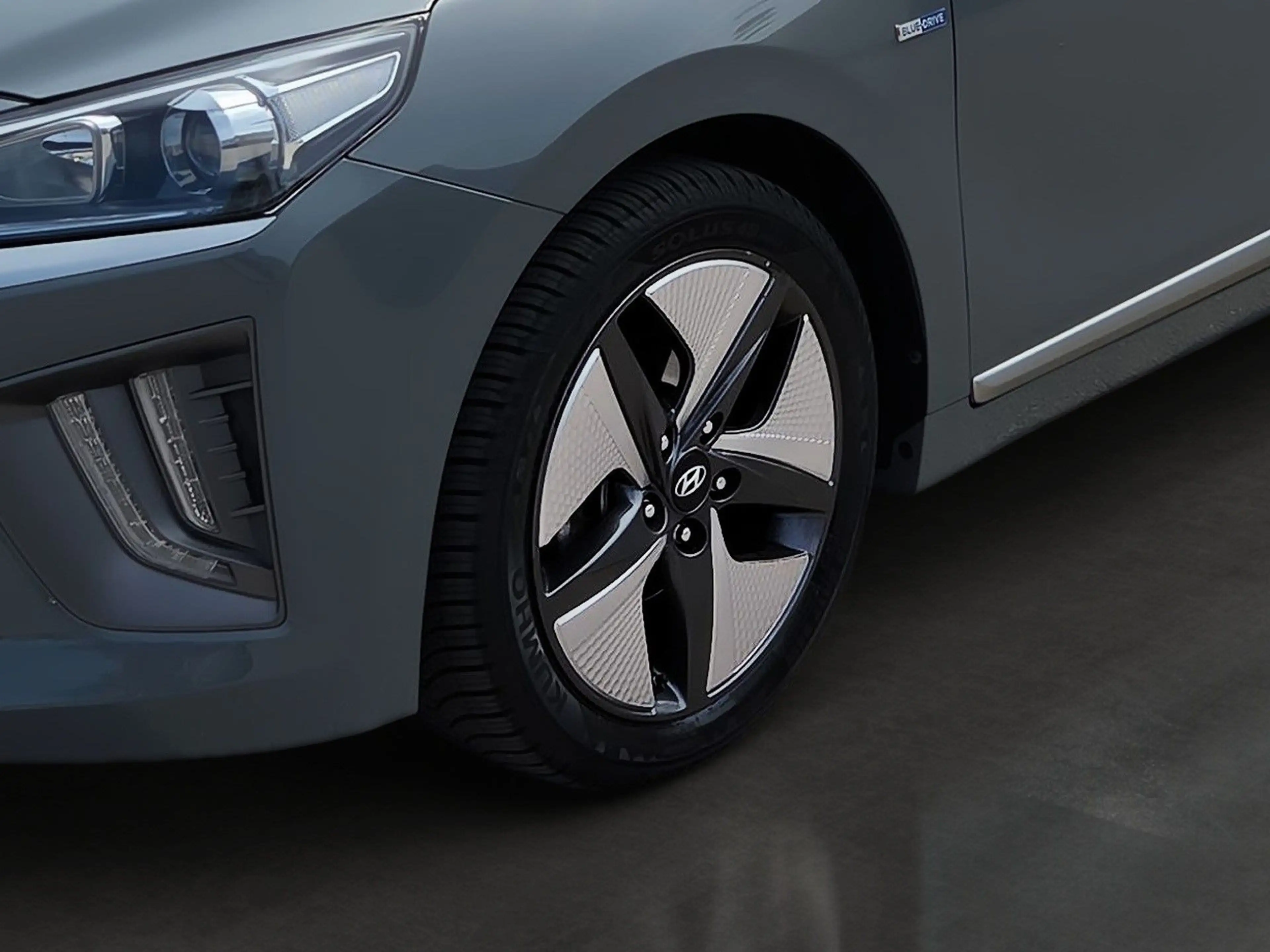 Hyundai IONIQ 1,6 GDi Hybrid Level 4 DCT Aut. — photo 10