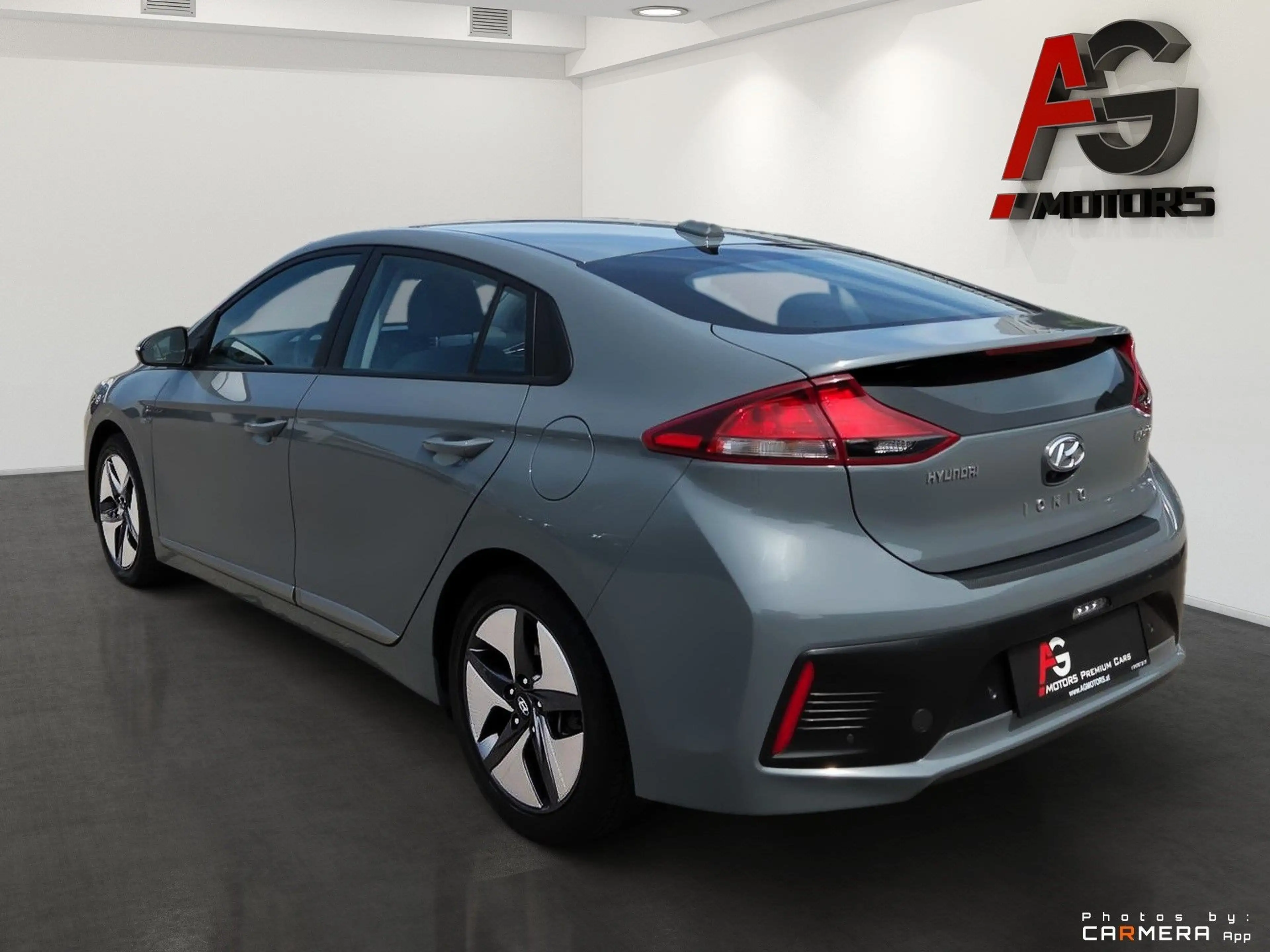 Hyundai IONIQ 1,6 GDi Hybrid Level 4 DCT Aut. — photo 7