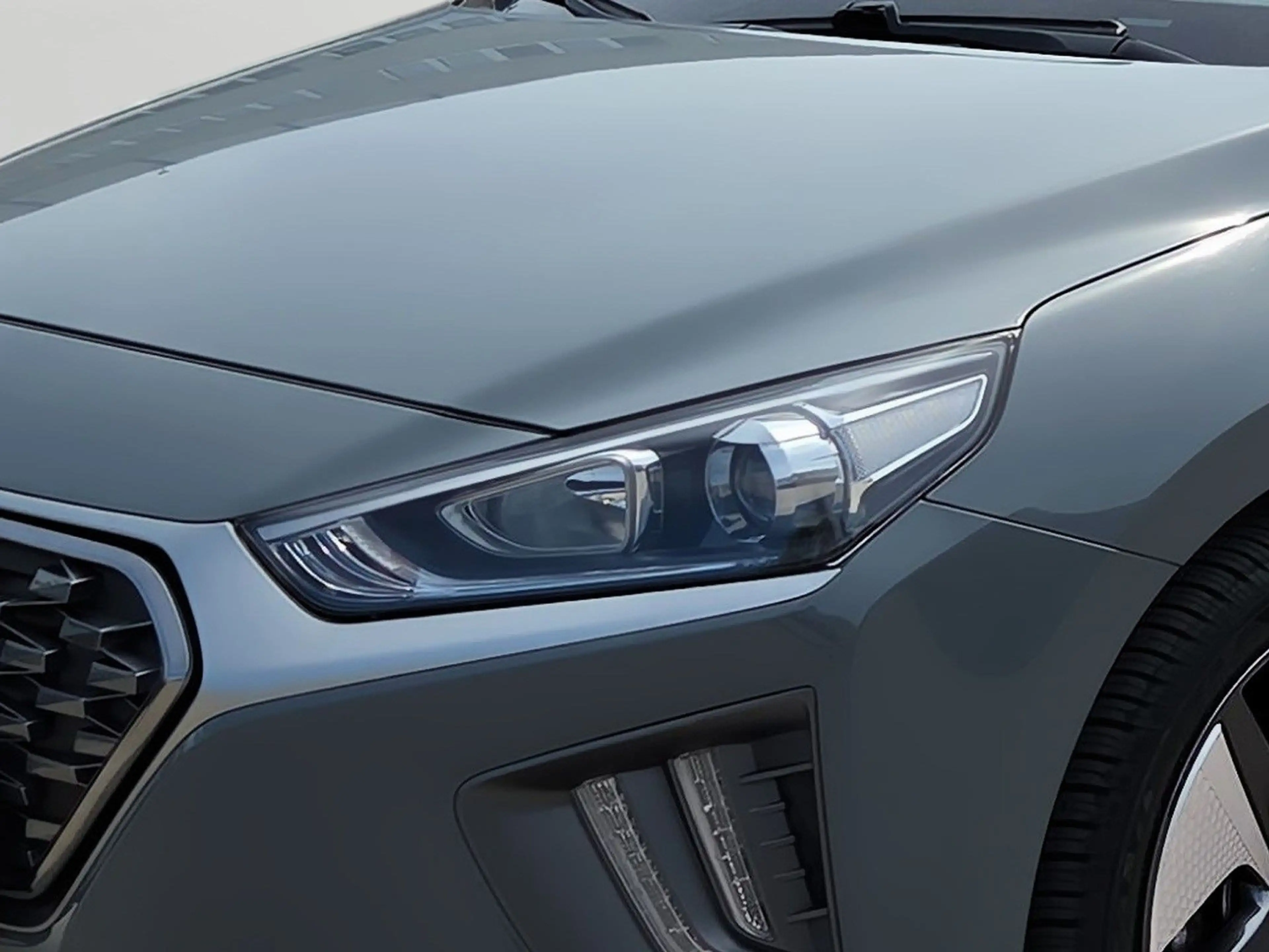 Hyundai IONIQ 1,6 GDi Hybrid Level 4 DCT Aut. — photo 9