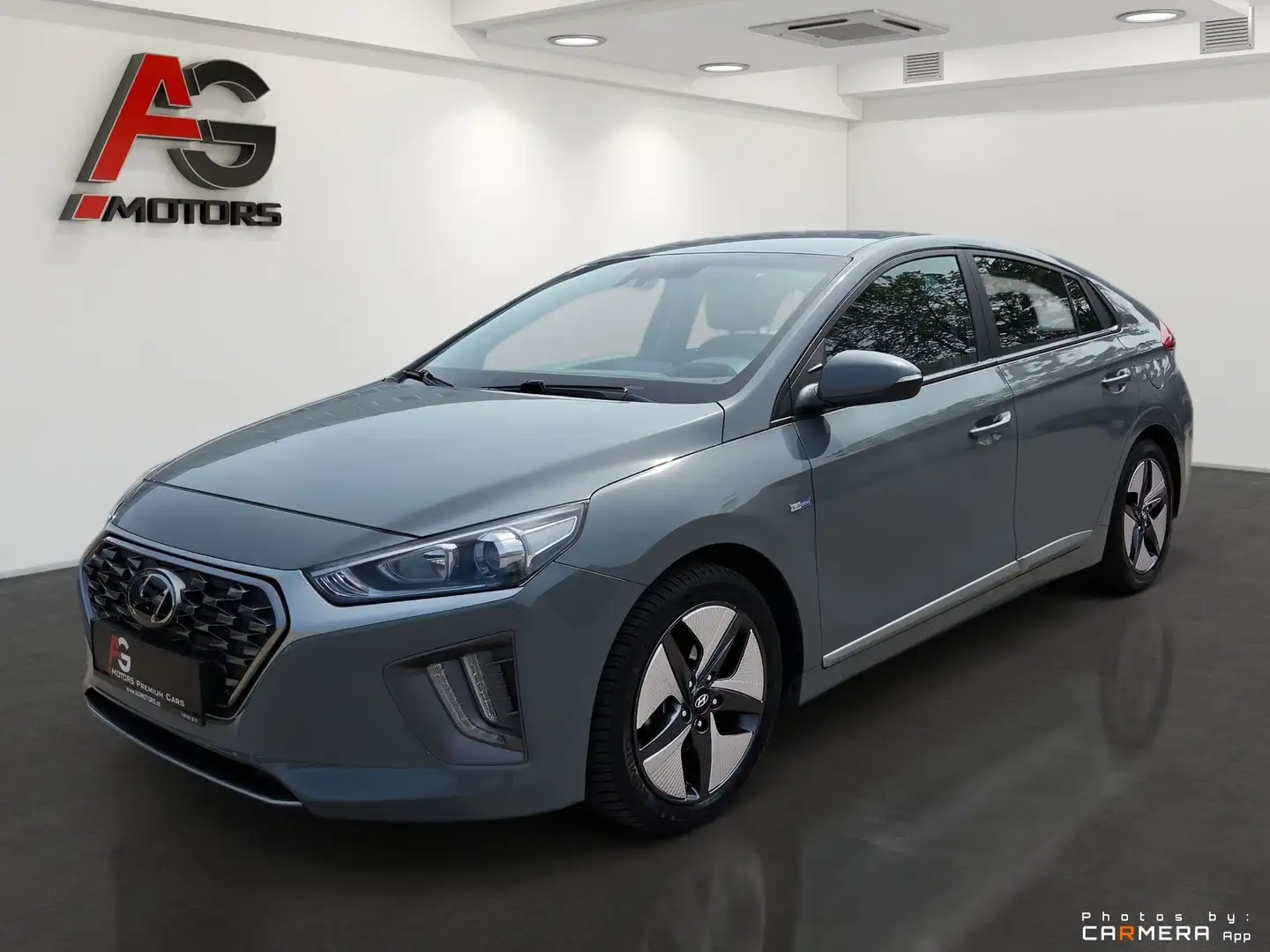 Hyundai IONIQ 1,6 GDi Hybrid Level 4 DCT Aut. Grau - 1