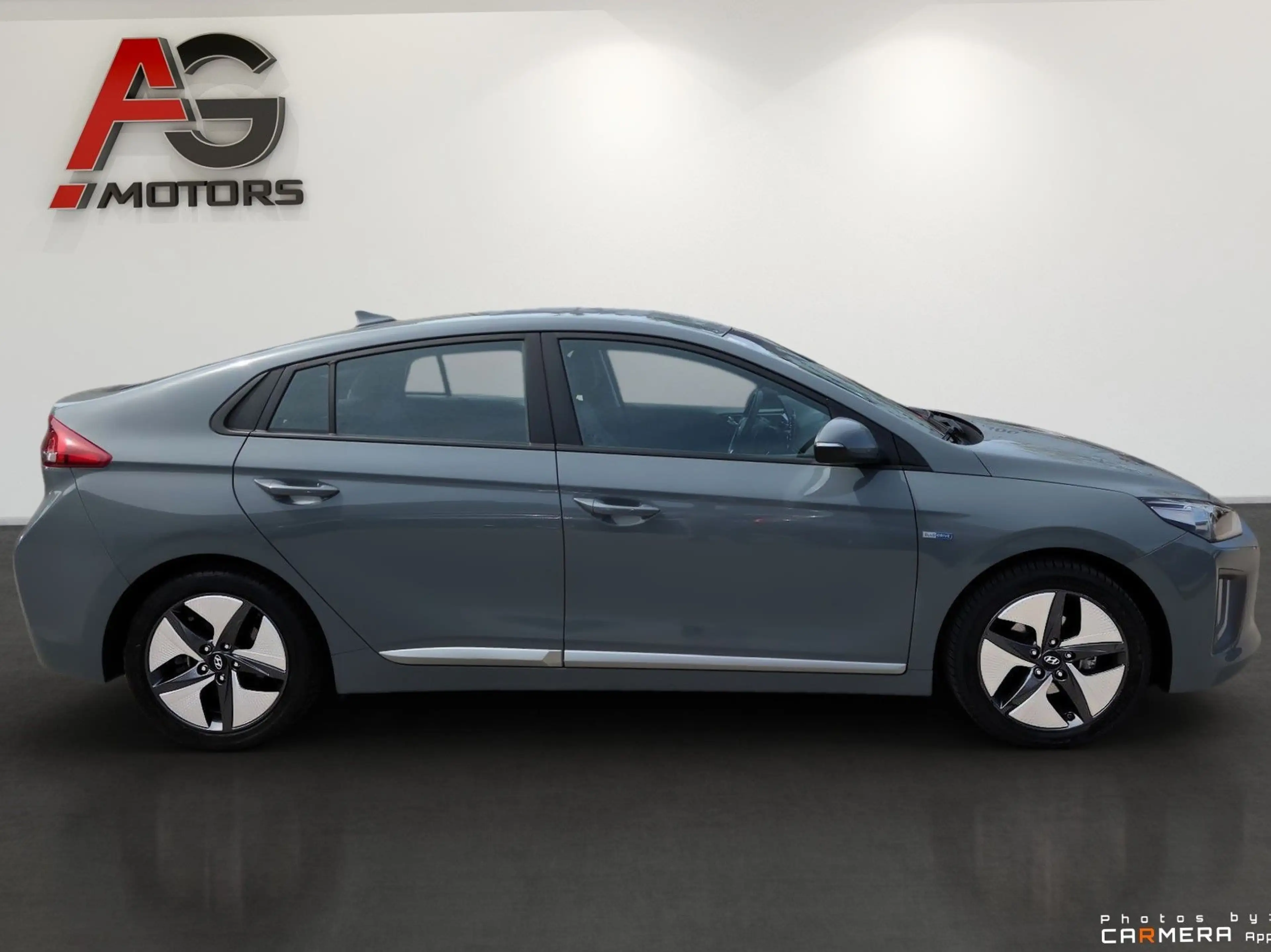 Hyundai IONIQ 1,6 GDi Hybrid Level 4 DCT Aut. — photo 4