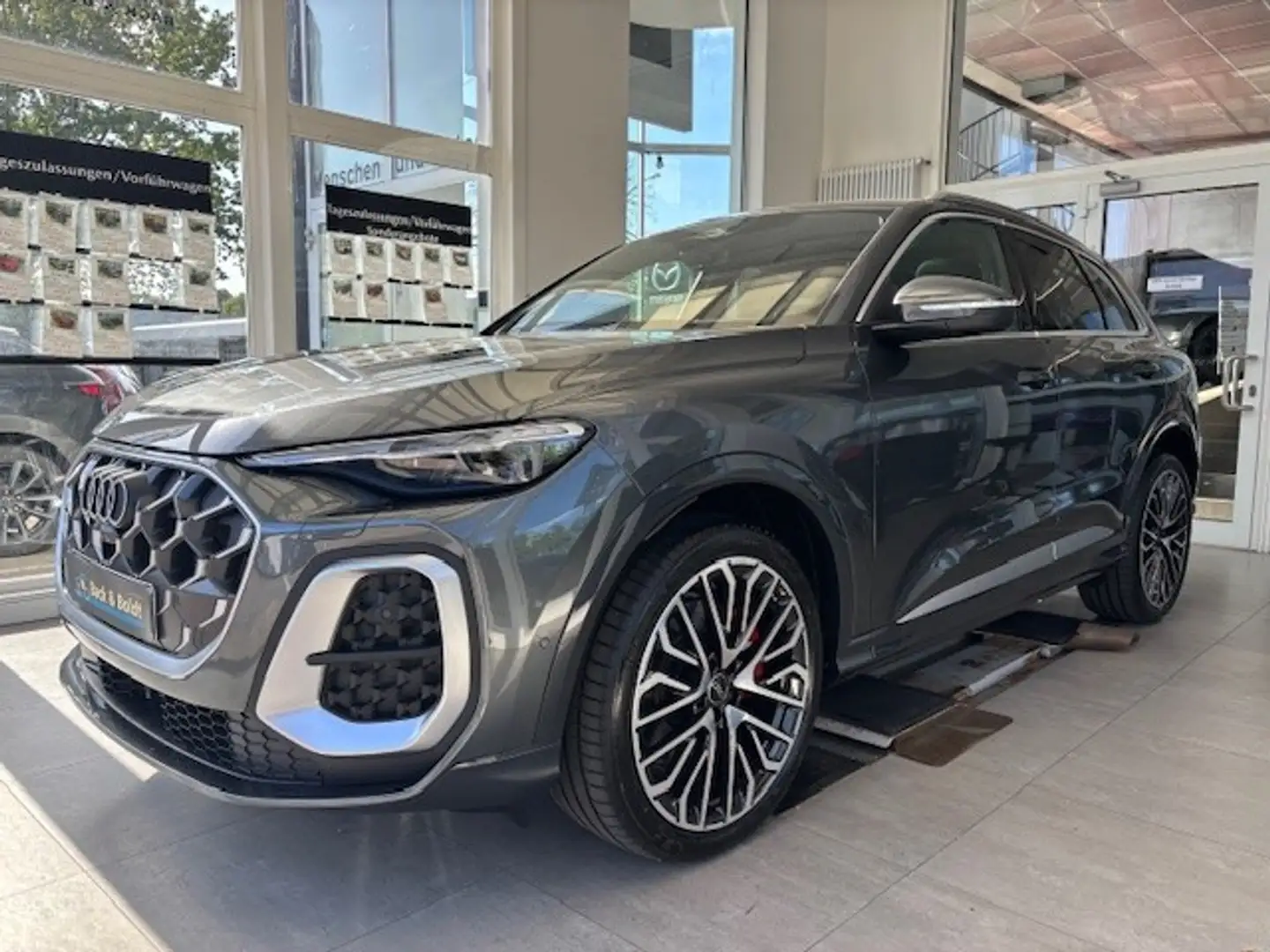 Audi SQ5 3.0 TFSI LUFT+TECH PRO+PANO+21 ZOLL+HEAD-UP - 2