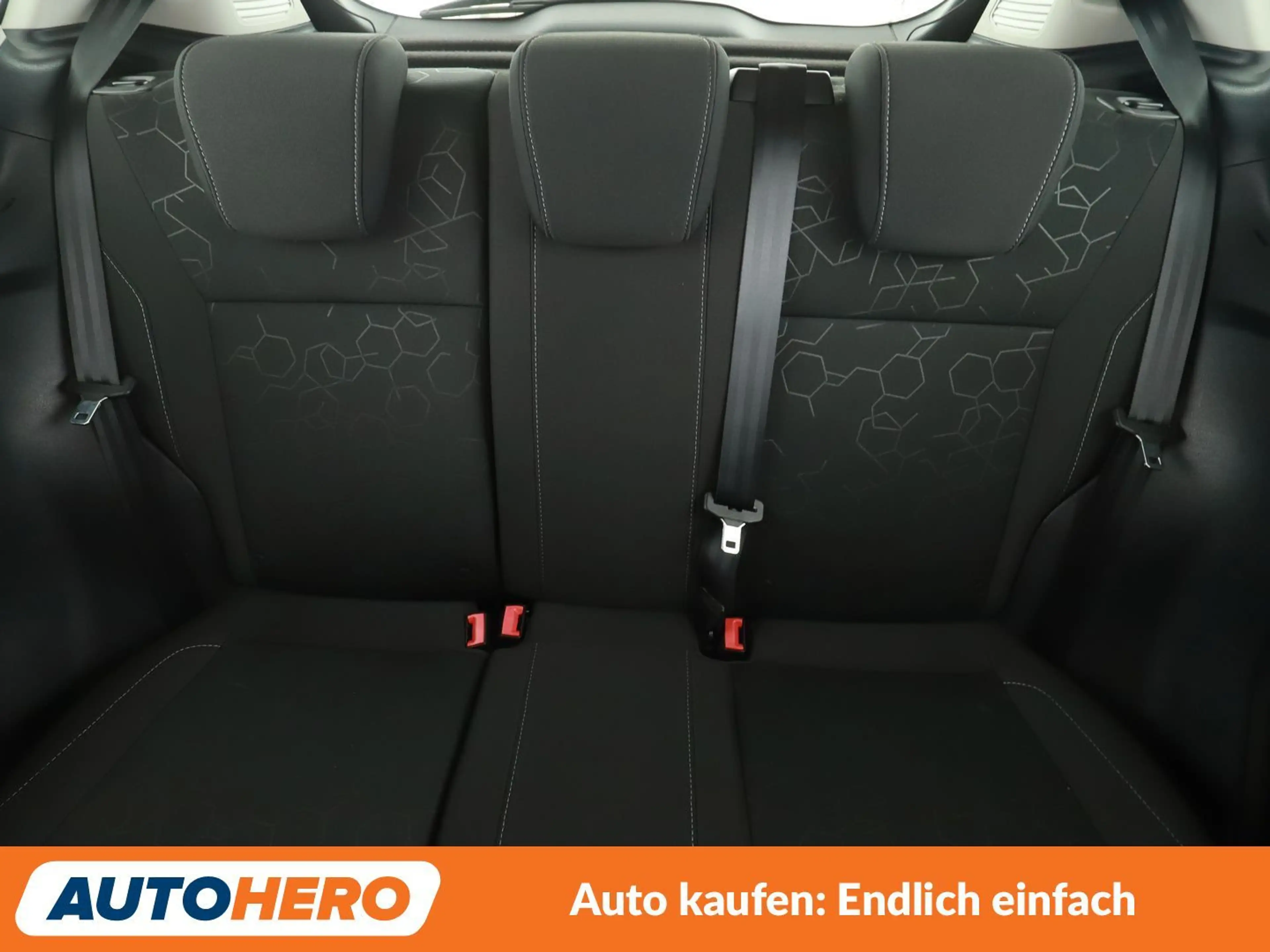 Ford B-Max 1.0 EcoBoost Titanium*SHZ*ALU*KLIMA* — photo 15