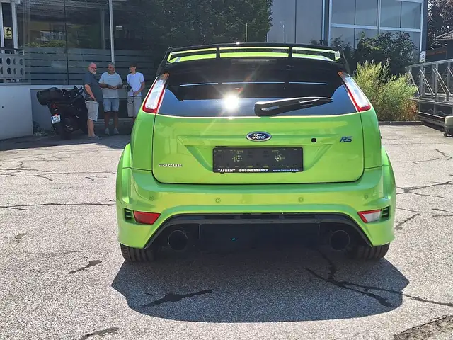 Ford Focus view 18