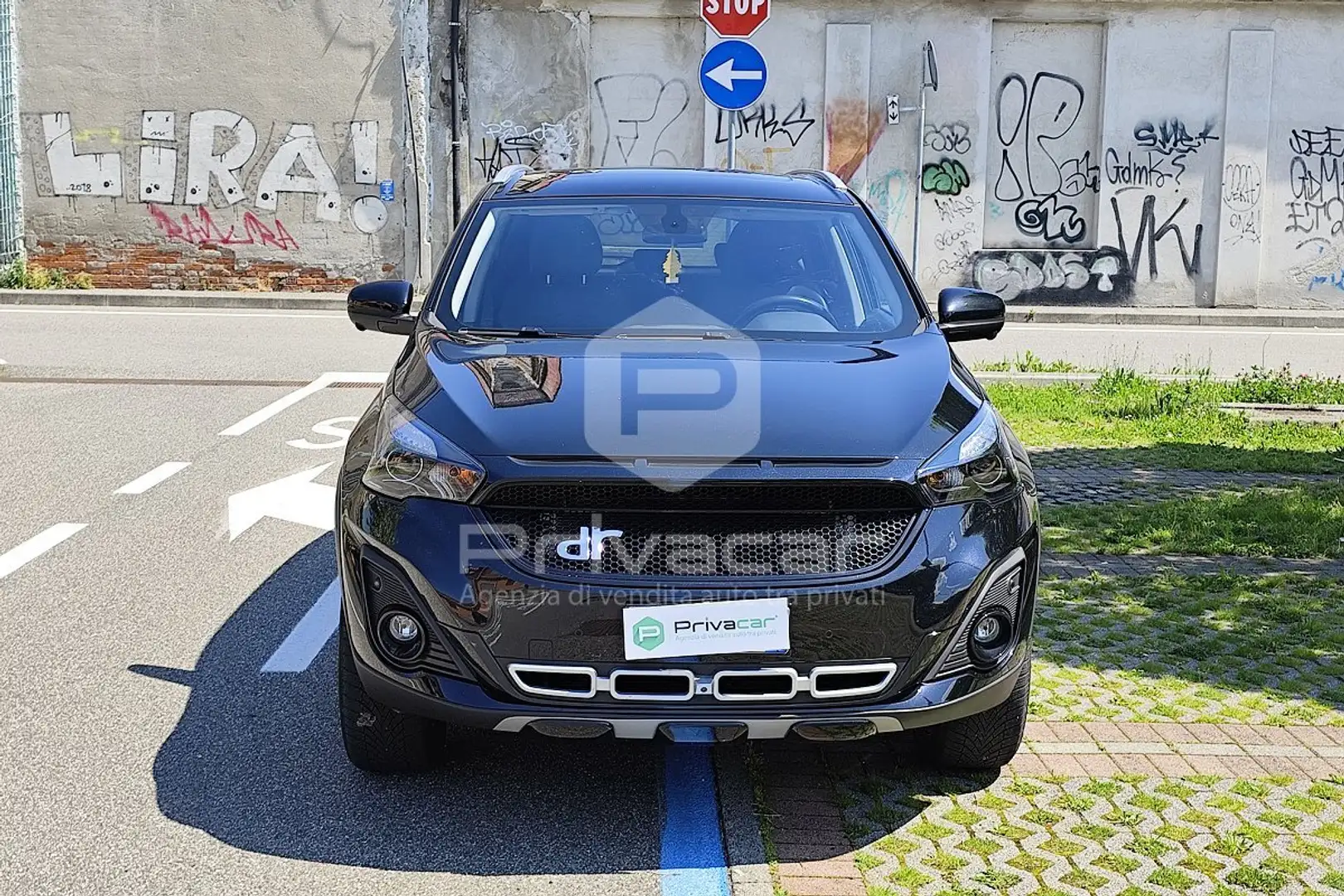 DR Automobiles DR F35 dr F35 1.5 Turbo c.a. Bi-Fuel GPL Zwart - 2