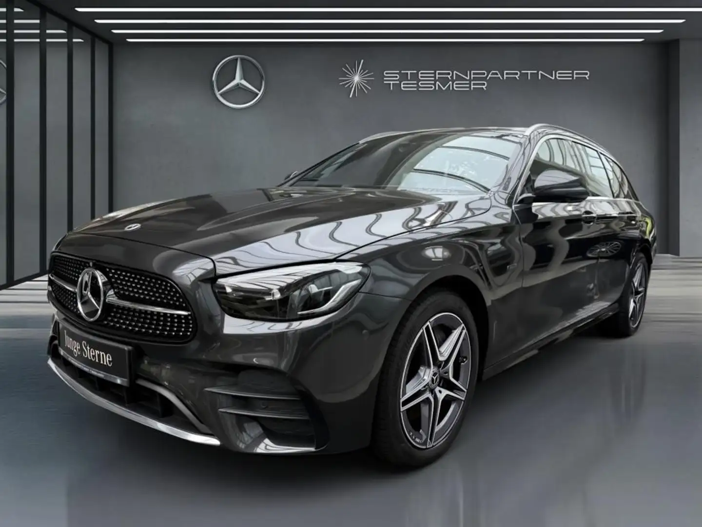 Mercedes-Benz E 300 de T-Modell +AMG+MBUX+KAMERA+WIDE+AHK+360° Gris - 1
