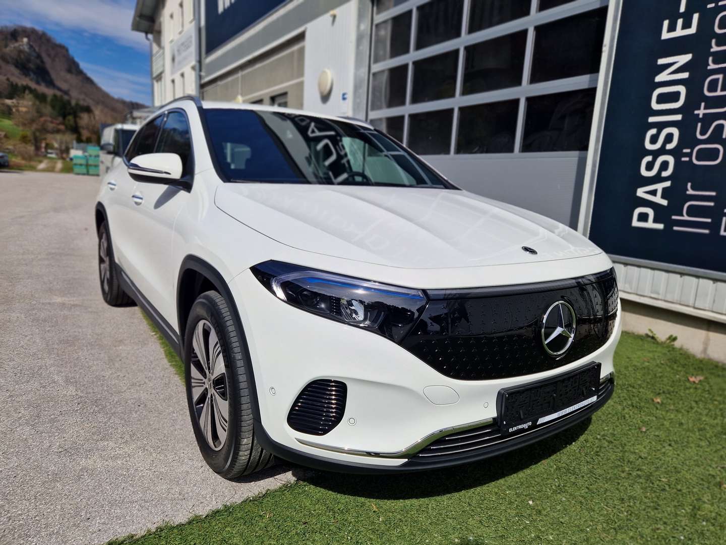 Mercedes EQA 300 Advanced Plus -  - Joinsteer - #1