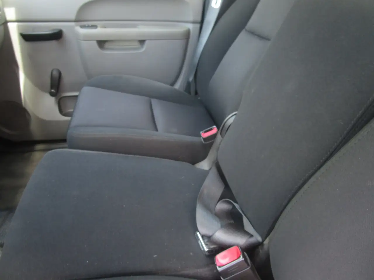 Chevrolet Silverado 2500 photo Chevrolet Silverado 2500