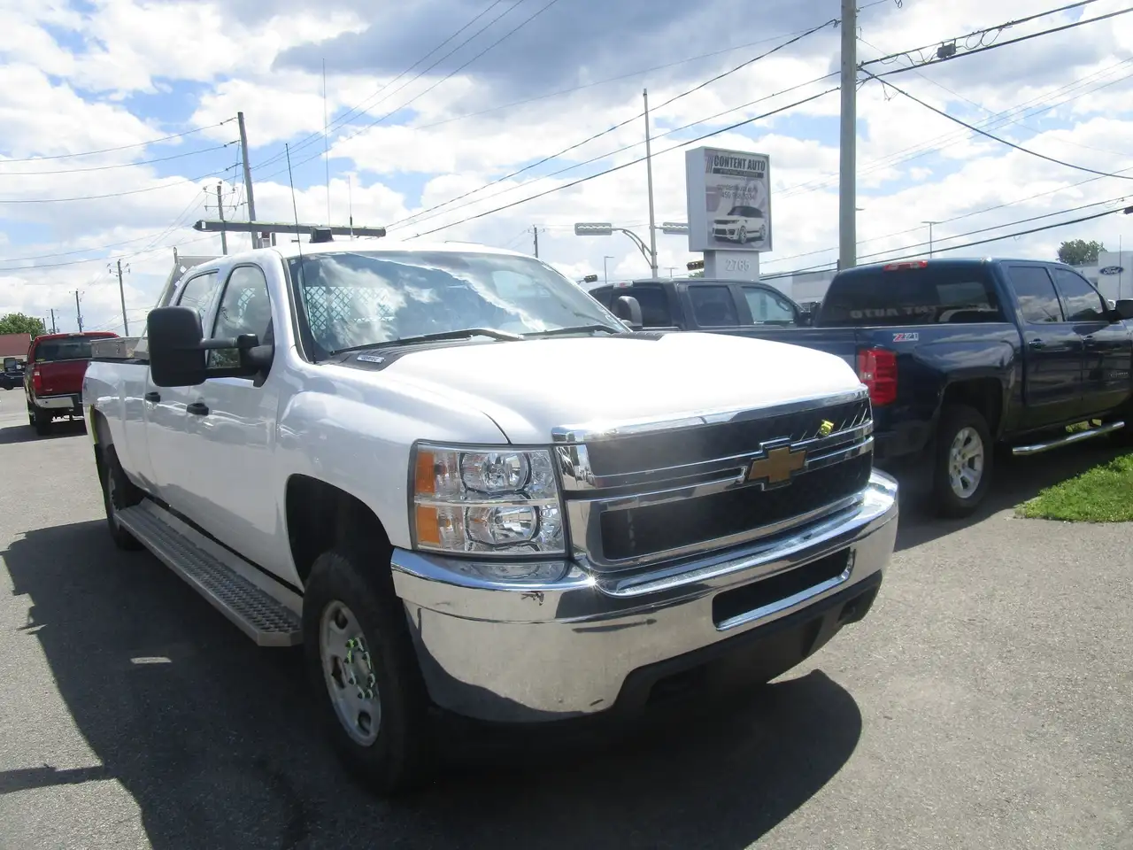 Chevrolet Silverado 2500 photo Chevrolet Silverado 2500