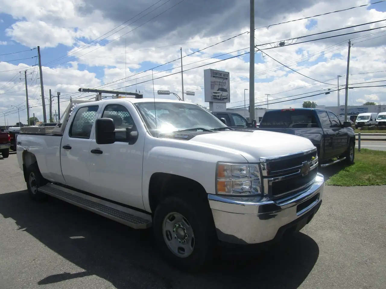 Chevrolet Silverado 2500 photo Chevrolet Silverado 2500