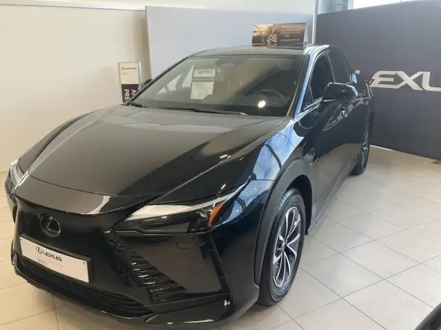 Lexus RZ