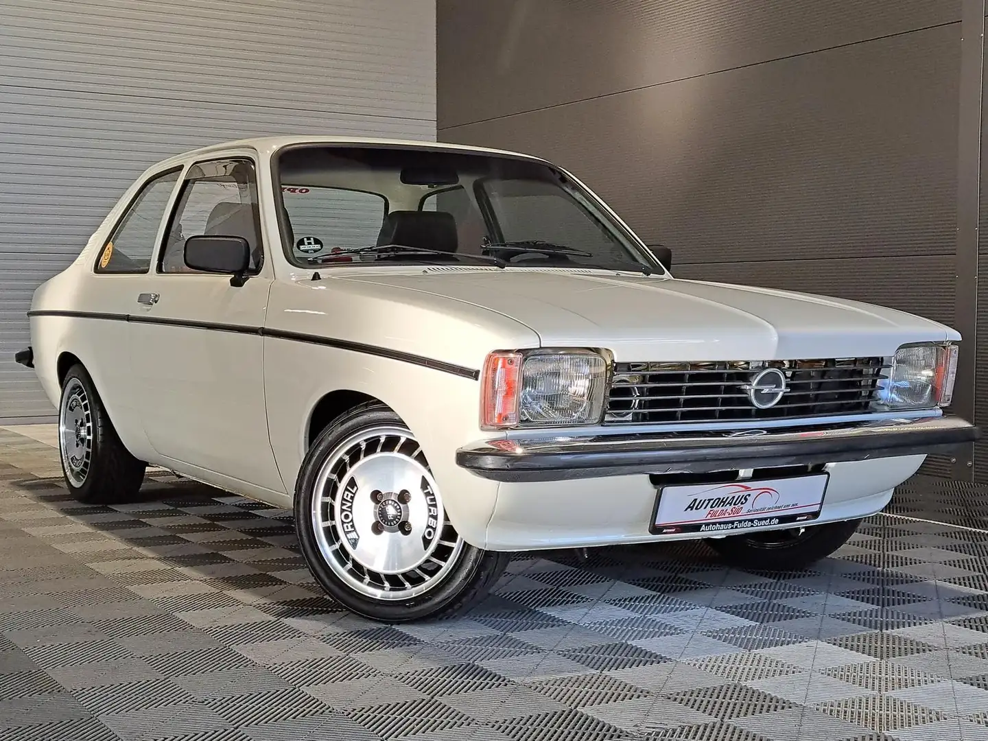 Opel Kadett C Lim. Berlina Schneekönig°Recaro°K&N°H-Z Blanc - 1