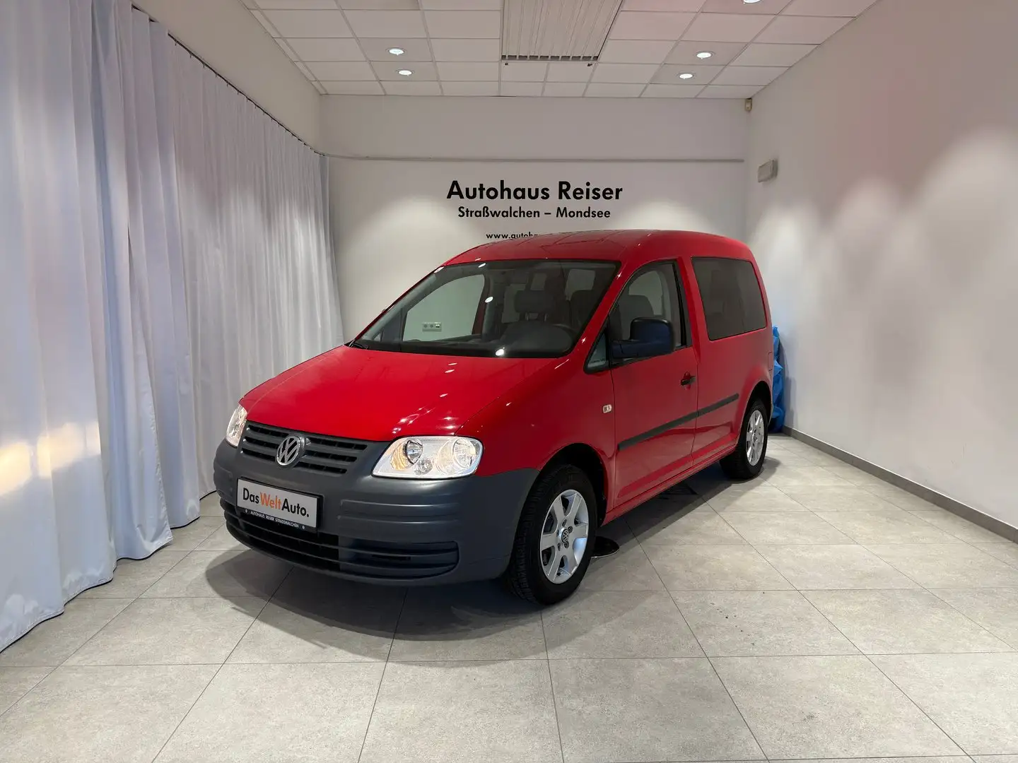Volkswagen Caddy Startline Rojo - 2