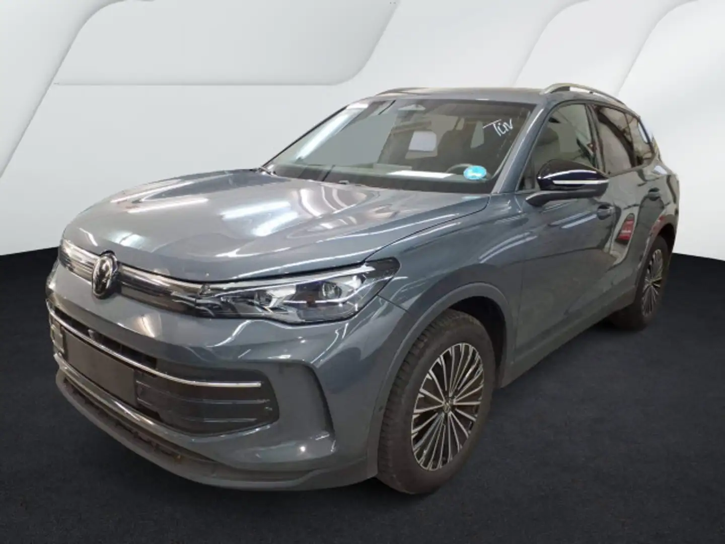 Volkswagen Tiguan 1.5 eTSI DSG GOAL KAMERA AHK MATRIX eKLAP Grau - 2