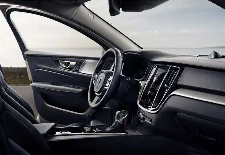 Volvo S60 D4 Momentum 2019, foto 15