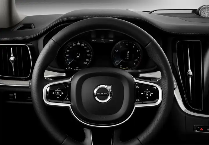 Volvo S60 D4 Momentum 2019, foto 6