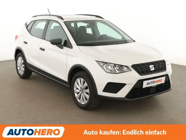 Seat Arona view 8