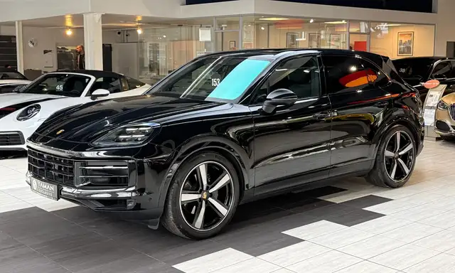 Porsche Cayenne view 2