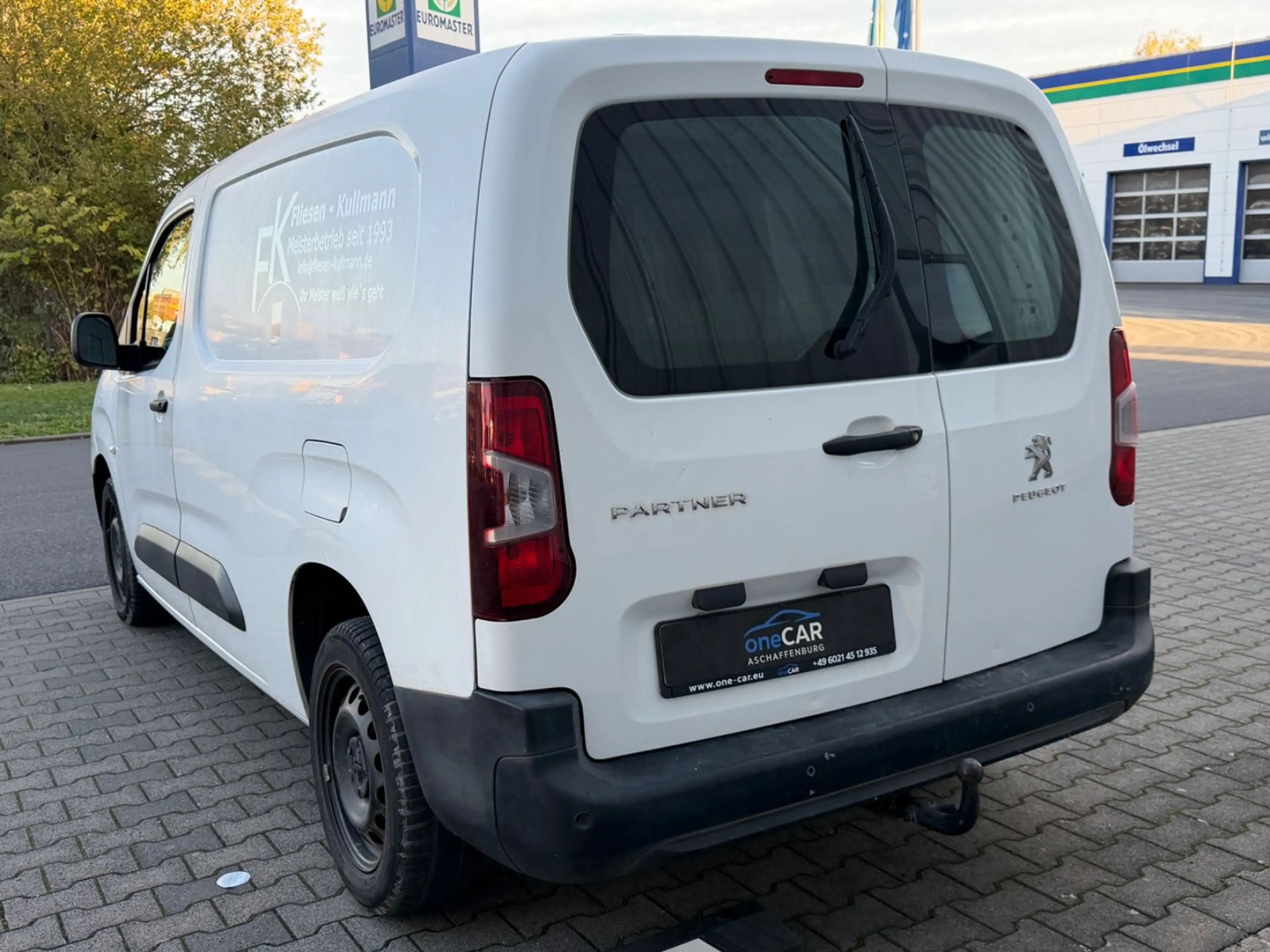 Peugeot Partner 1.5 BlueHDi Premium L2 AHK PDC — photo 10