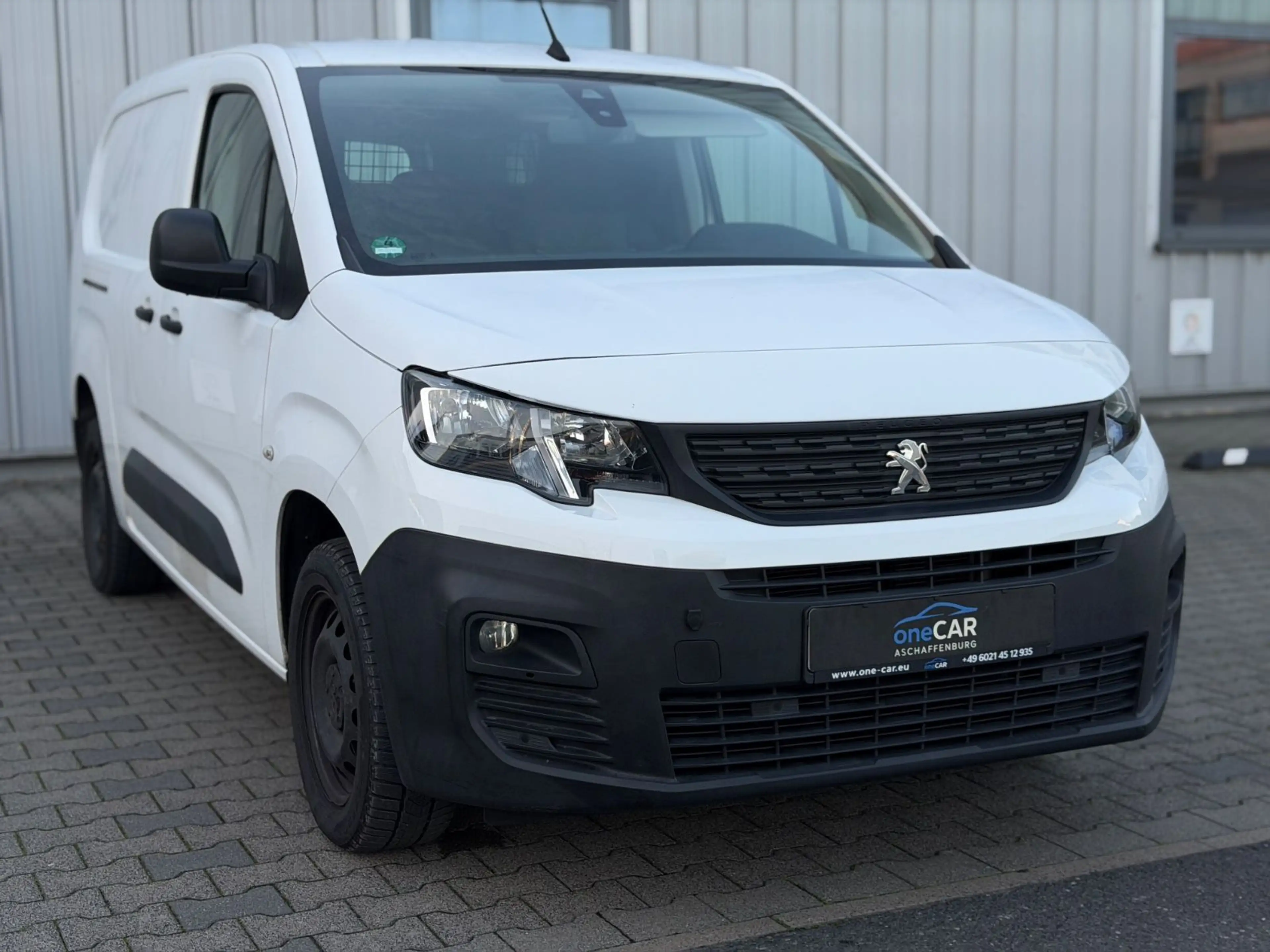 Peugeot Partner 1.5 BlueHDi Premium L2 AHK PDC — photo 5